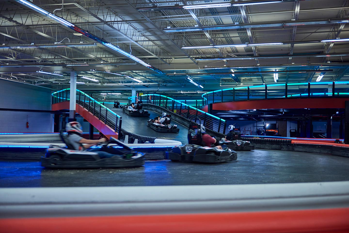 K1-Daytona-360-Retrofit---Racers-with-Up-Ramp-2